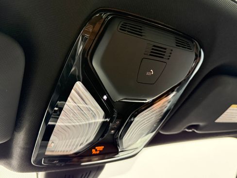 Used 2019 BMW X5 xDrive40i w/ Convenience Package image 20