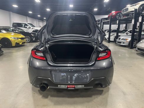 Used 2023 Toyota GR86 Premium image 19