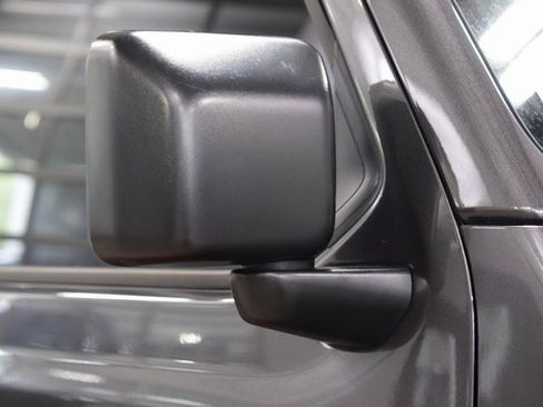 Used 2024 Jeep Wrangler Unlimited Rubicon w/ Convenience Group image 16