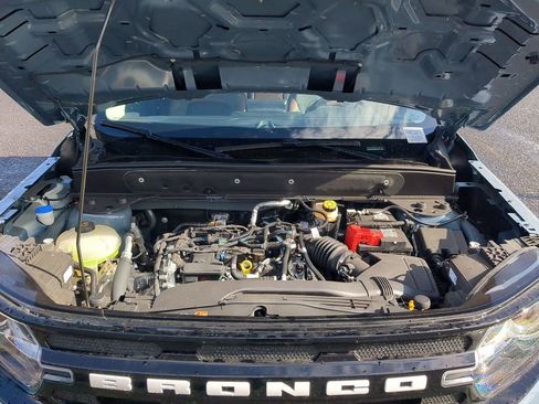 Used 2024 Ford Bronco Sport Outer Banks w/ Tech Package AWD/4WD image 31