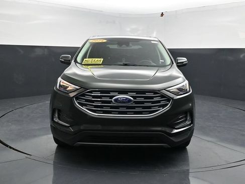 Used 2024 Ford Edge Titanium AWD/4WD image 2