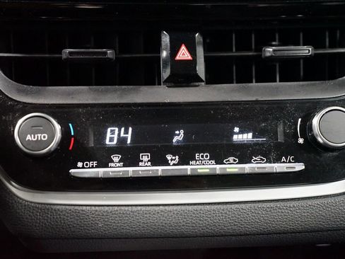 Certified 2024 Toyota Corolla LE image 20