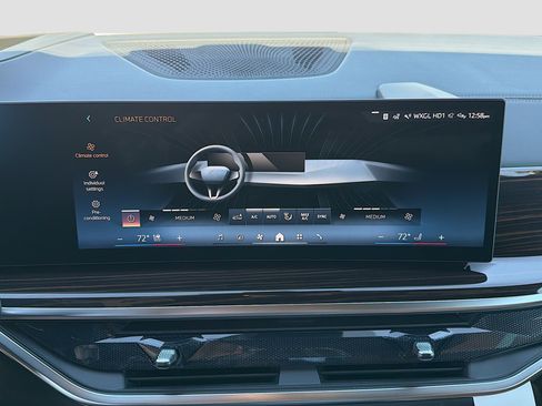 New 2026 BMW X5 xDrive50e w/ M Sport Package image 35