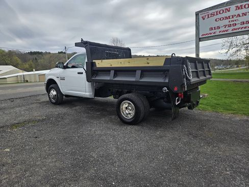 Used 2018 RAM 3500 Tradesman w/ Chrome Appearance Group AWD/4WD image 5