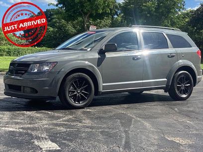 Used 2020 Dodge Journey SE w/ Blacktop Package
