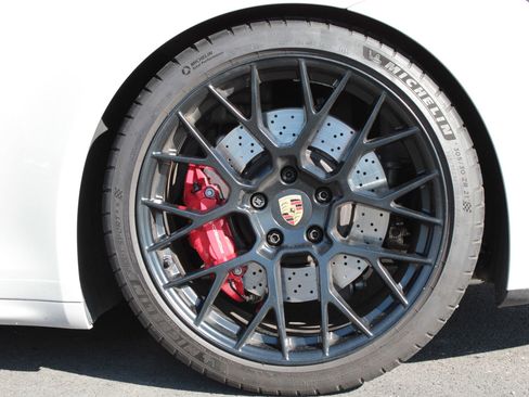 Used 2024 Porsche 911 Carrera GTS image 29