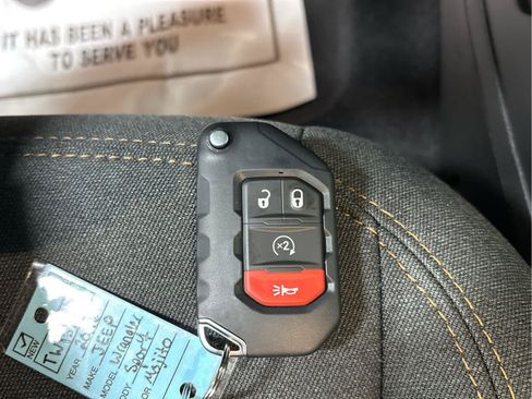 New 2026 Jeep Wrangler Sport S image 32