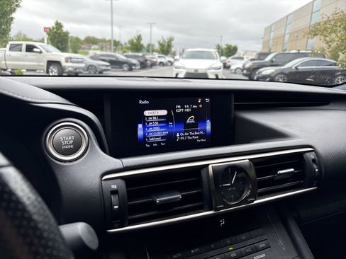 Used 2019 Lexus IS 300 F Sport w/ F Sport Package AWD/4WD image 31