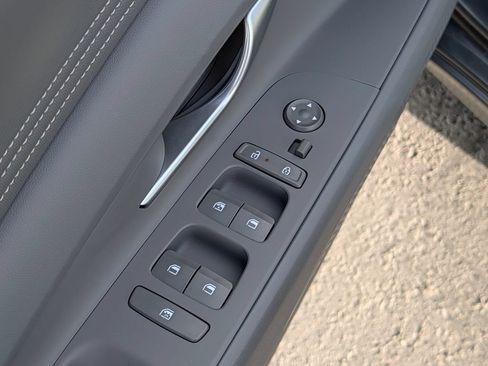 Certified 2026 Hyundai Elantra Sport FWD image 17