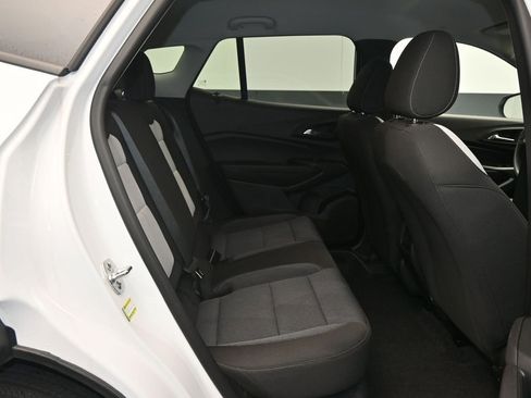 Used 2025 Chevrolet Trax LS image 16