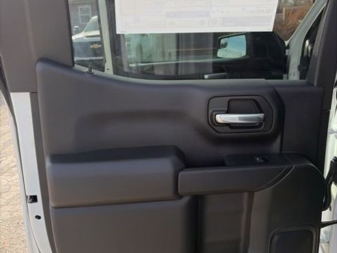 New 2026 Chevrolet Silverado 1500 Custom AWD/4WD image 28