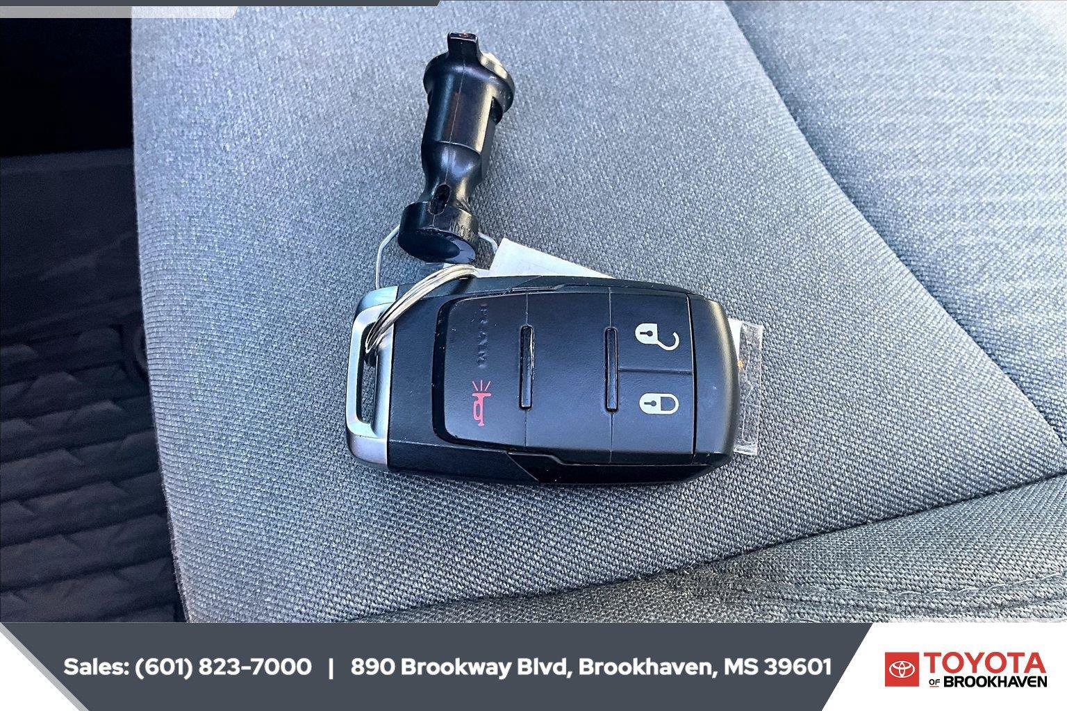 Used 2024 RAM 2500 Big Horn AWD/4WD image 9