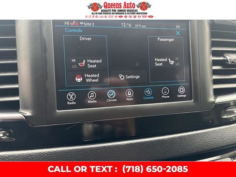 Used 2019 Chrysler Pacifica Touring-L image 45