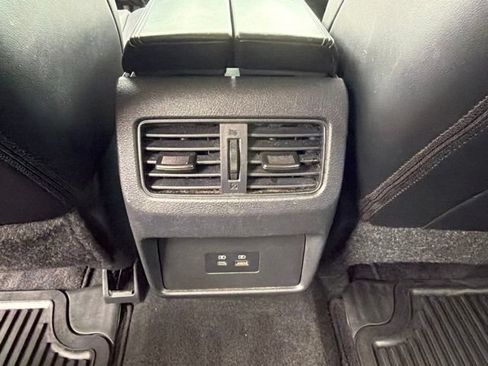 Used 2023 Nissan Rogue SV w/ SV Premium B Package FWD image 19
