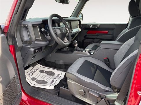 New 2025 Ford Bronco 2-Door w/ Sasquatch Package image 9