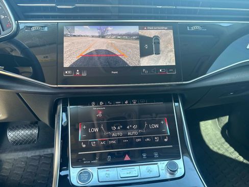 Used 2026 Audi Q8 Prestige image 25