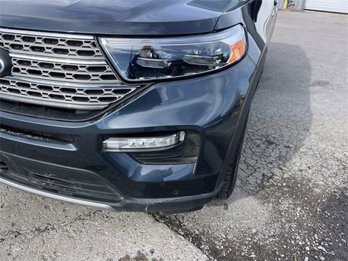 Used 2023 Ford Explorer Limited w/ Limited Technology Package image 9