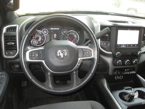 Used 2024 RAM 3500 Big Horn w/ Protection Group AWD/4WD image 15