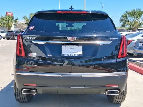 New 2026 Cadillac XT5 Luxury w/ LPO, Floor Liner Package image 5