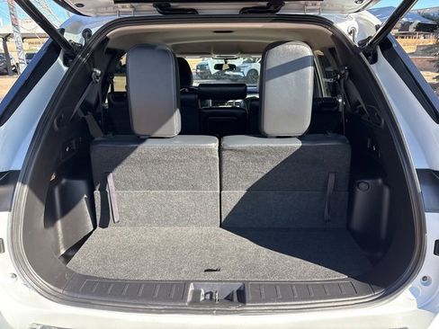 Used 2024 Mitsubishi Outlander SE Black Edition image 14