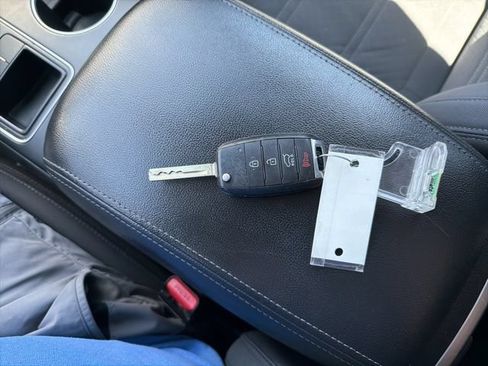 Used 2016 Kia Sorento AWD image 20