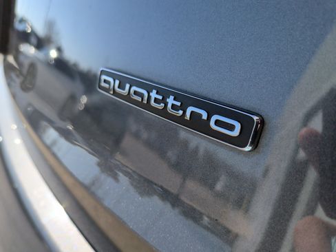 Used 2023 Audi Q7 Premium Plus w/ Premium Plus Package image 41