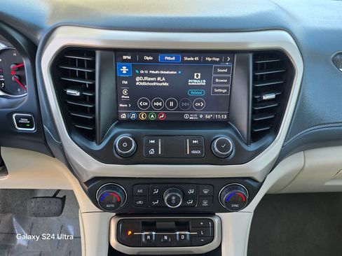 Used 2023 GMC Acadia Denali FWD image 33