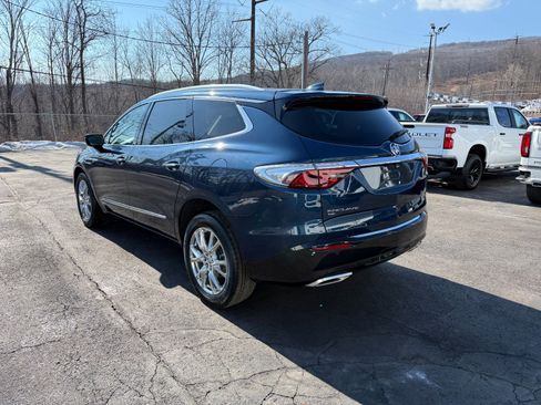 Used 2023 Buick Enclave Essence w/ Experience Buick Package image 3