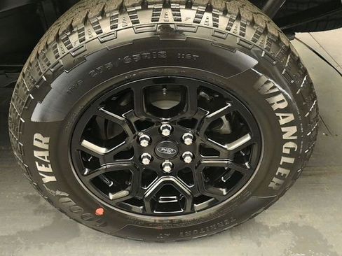 New 2026 Ford F150 XLT w/ Equipment Group 302A MID image 9