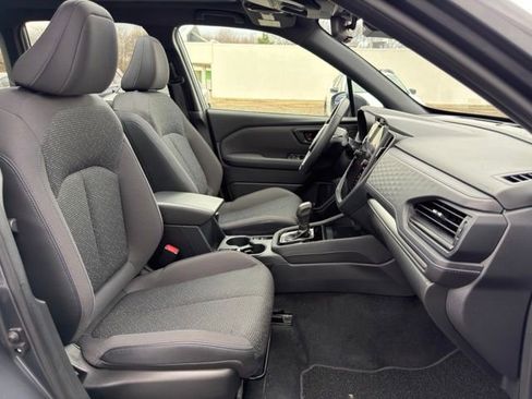 Used 2025 Subaru Forester Premium AWD/4WD image 24
