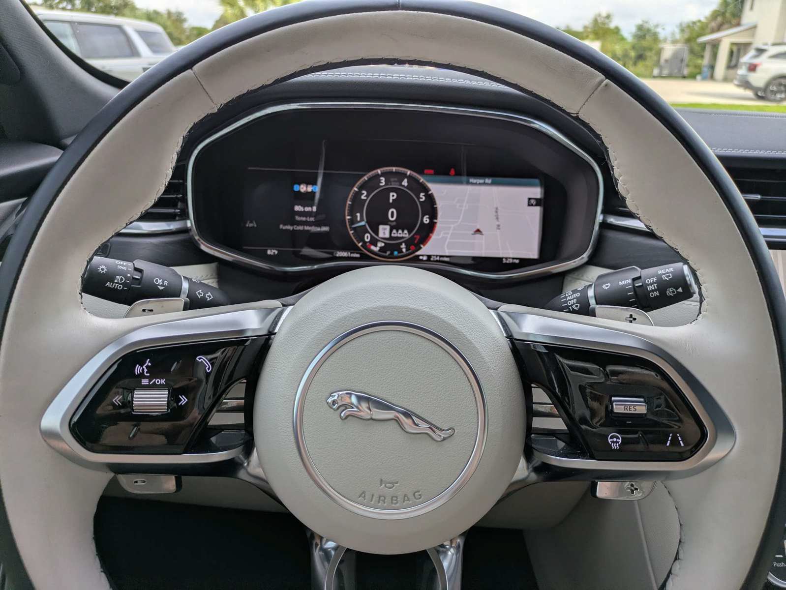 Used 2025 Jaguar F-PACE R-Dynamic S AWD/4WD image 26