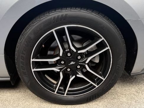 Used 2020 Ford Mustang Premium RWD image 35