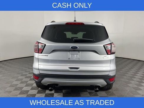 Used 2018 Ford Escape SE image 7