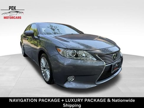 Used 2014 Lexus ES 350 w/ Luxury Package FWD image 10
