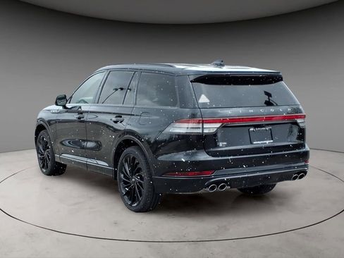 New 2025 Lincoln Aviator Reserve w/ Jet Appearance Package image 3