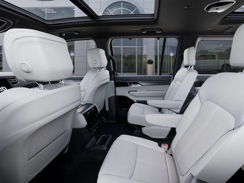 New 2026 Jeep Grand Wagoneer Limited AWD/4WD image 23