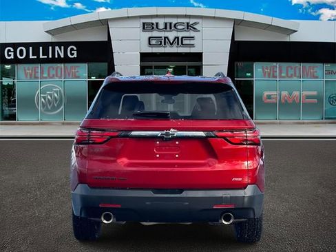 Used 2023 Chevrolet Traverse RS image 5