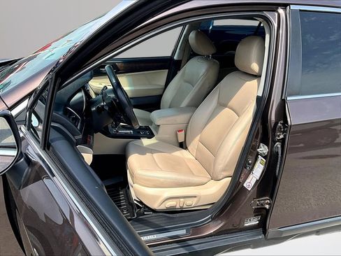 Used 2019 Subaru Outback 2.5i Limited w/ Popular Package #2 AWD/4WD image 25