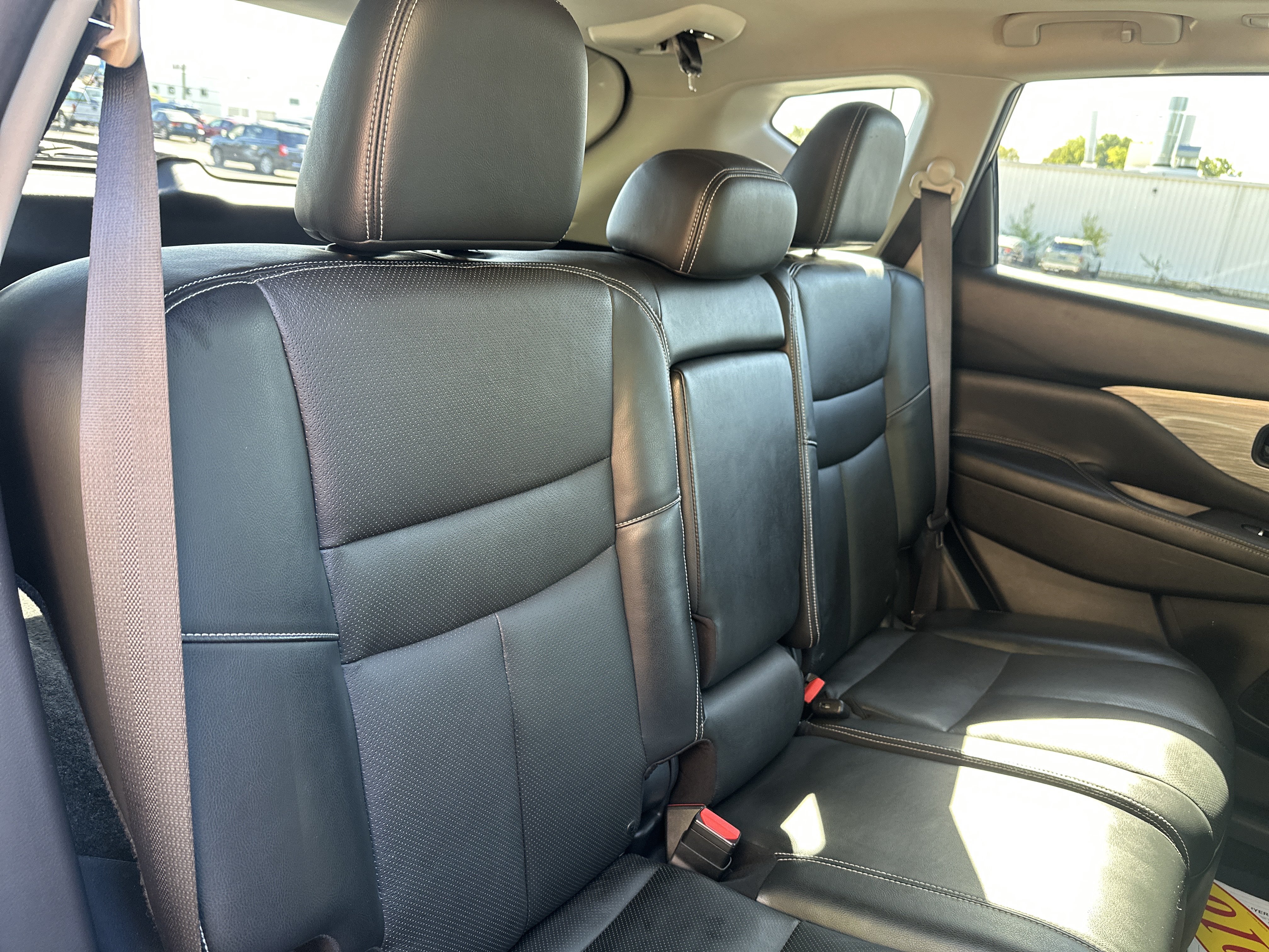 Used 2016 Nissan Murano Platinum w/ Platinum Technology Package AWD/4WD image 27
