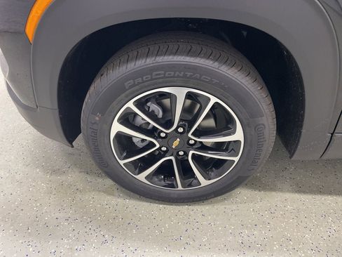 New 2026 Chevrolet TrailBlazer LT w/ Convenience Package image 8