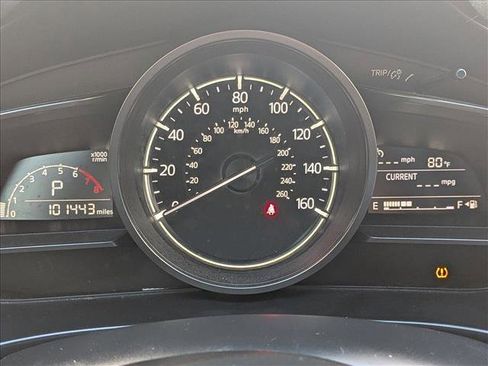 Used 2018 MAZDA MAZDA3 Touring image 11