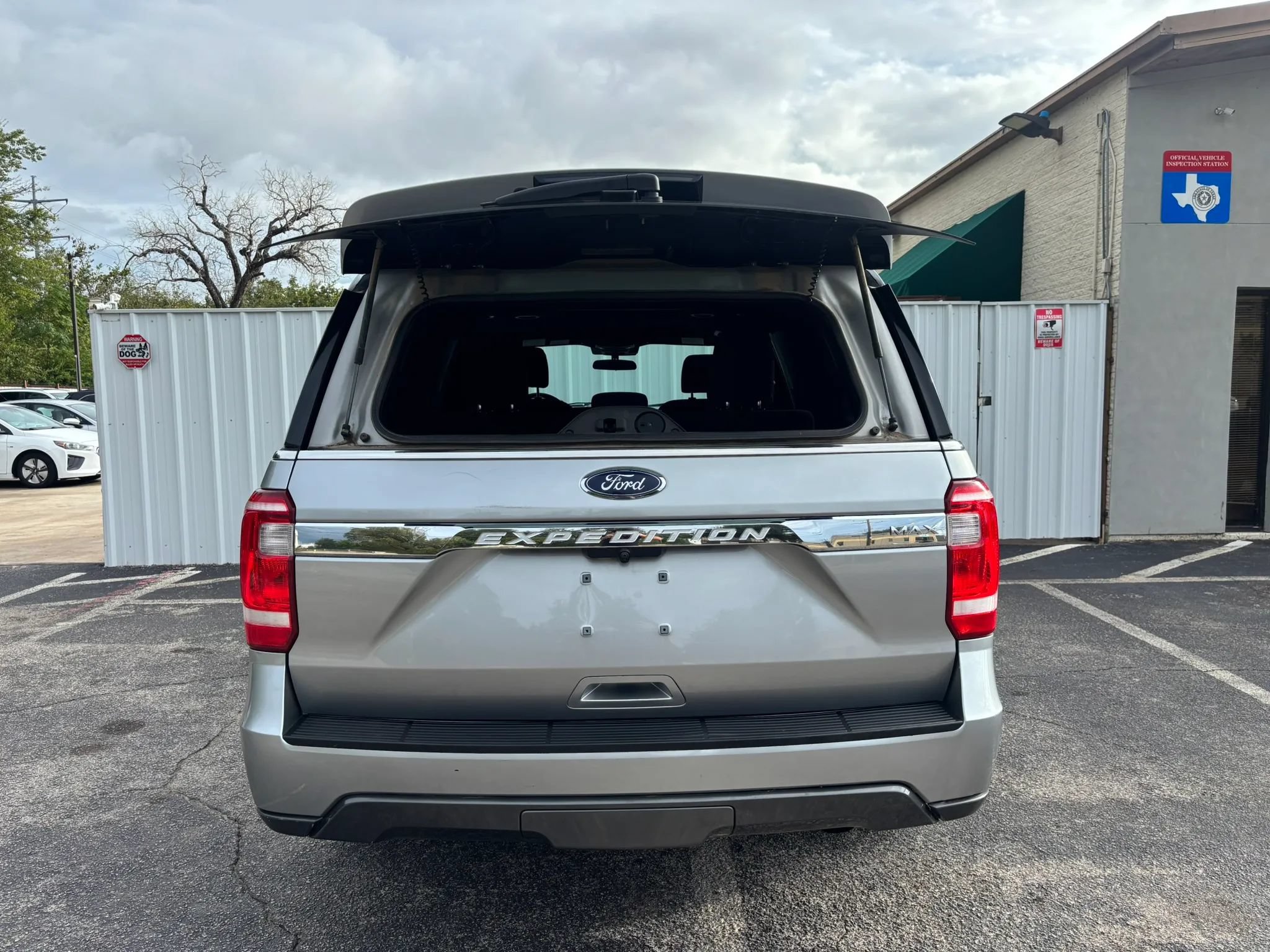 Used 2021 Ford Expedition Max XL AWD/4WD image 5