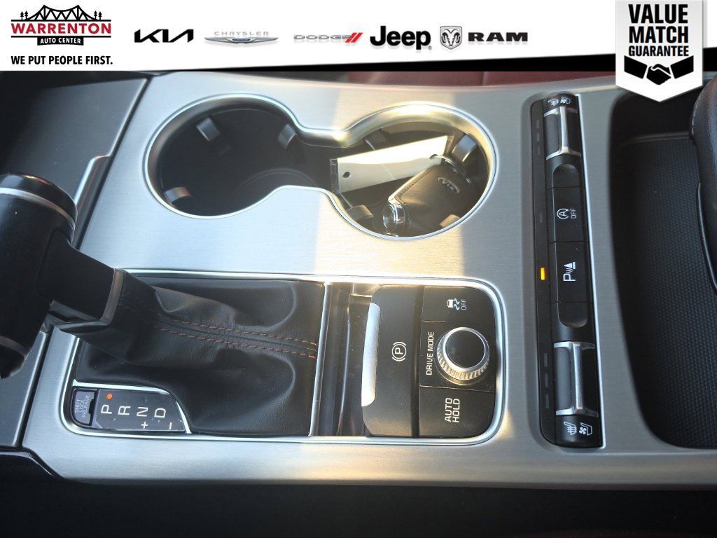 Used 2021 Kia Stinger GT1 RWD image 18