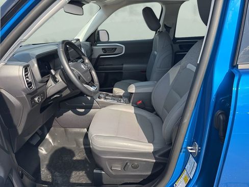 Used 2025 Ford Bronco Sport Badlands image 8