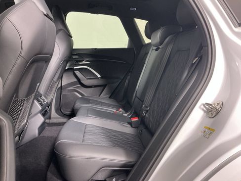 Used 2025 Audi SQ5 Premium Plus AWD/4WD image 16
