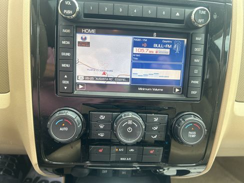 Used 2011 Ford Escape Limited w/ 302A Rapid Spec Order Code FWD image 20
