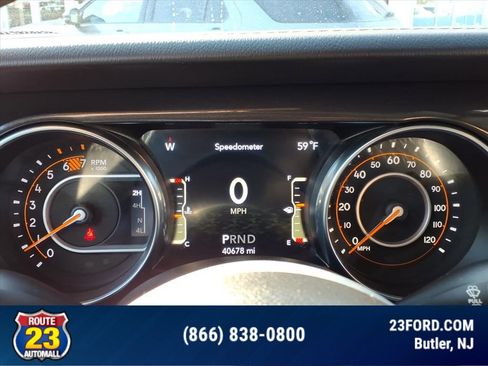 Used 2021 Jeep Wrangler Unlimited Sahara image 15