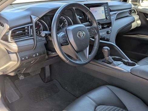 Used 2022 Toyota Camry SE image 17