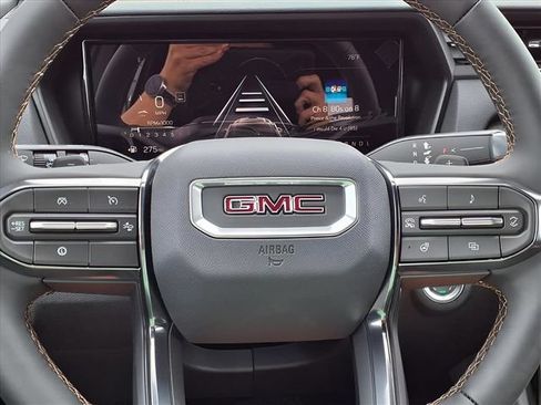 New 2026 GMC Terrain AT4 w/ Technology Package II AWD/4WD image 19