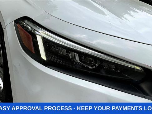 Used 2022 Honda Civic LX image 30